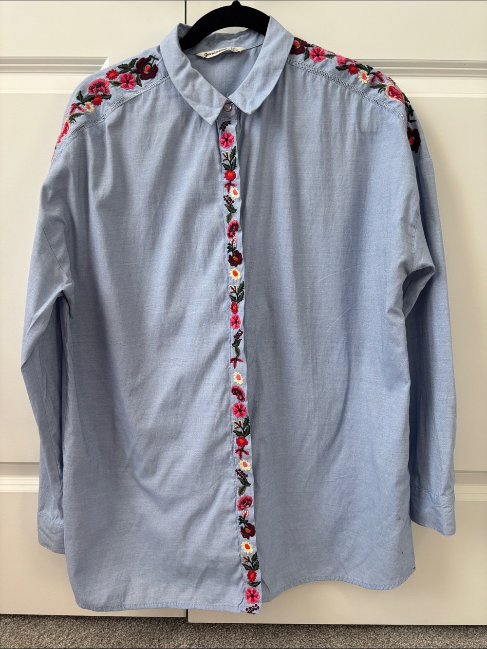 stradivarius Light Blue Button-Down Shirt with Floral Embroidery